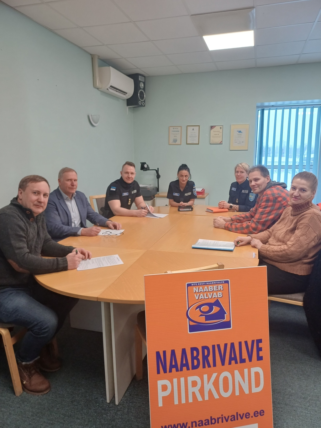 Sõlmiti Võhmuta küla naabrivalve leping_0.jpg