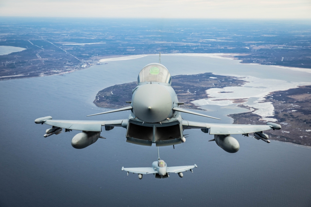hävitaja eurofighter.jpg